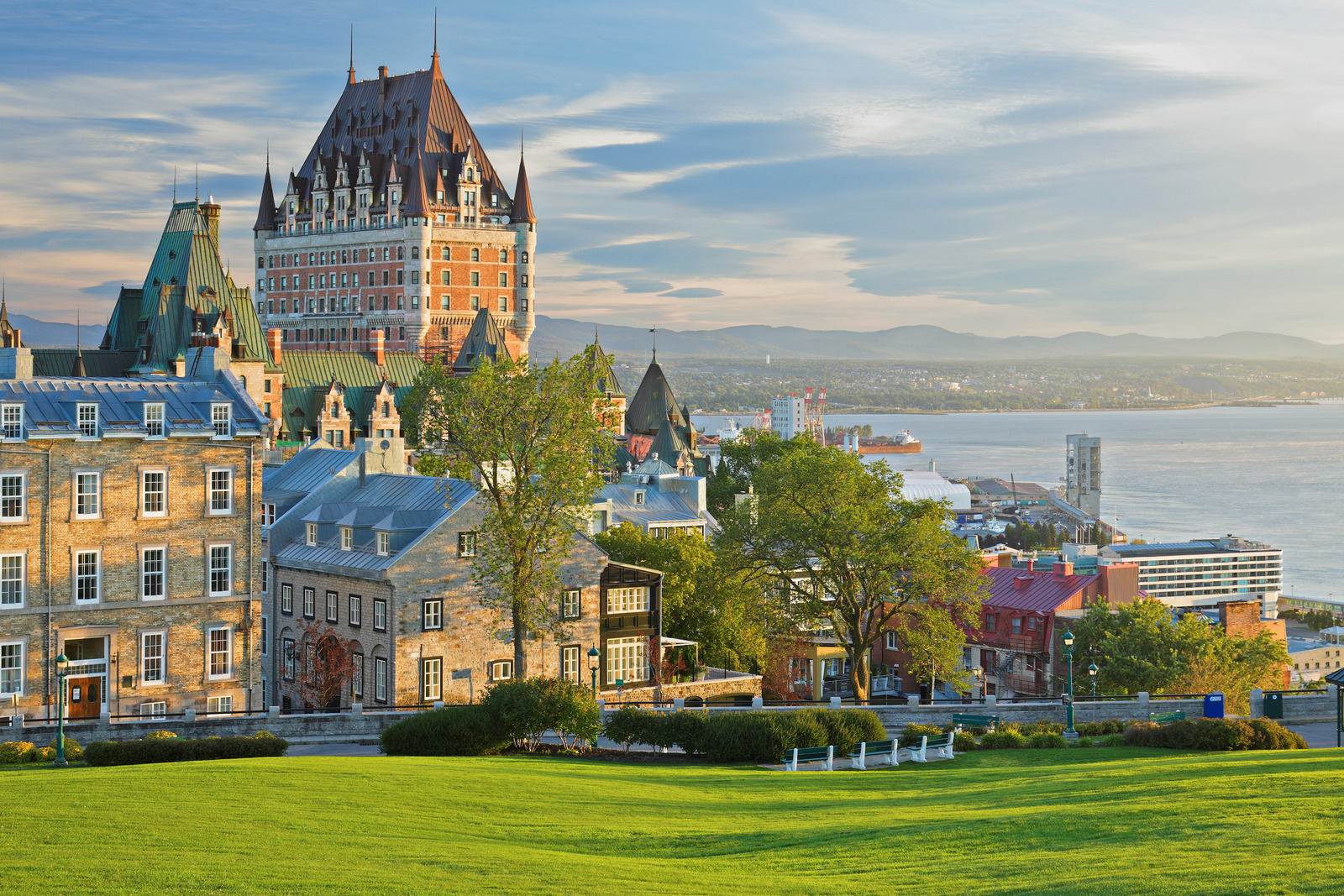 Quebec City skyline (Quebec, Canada).