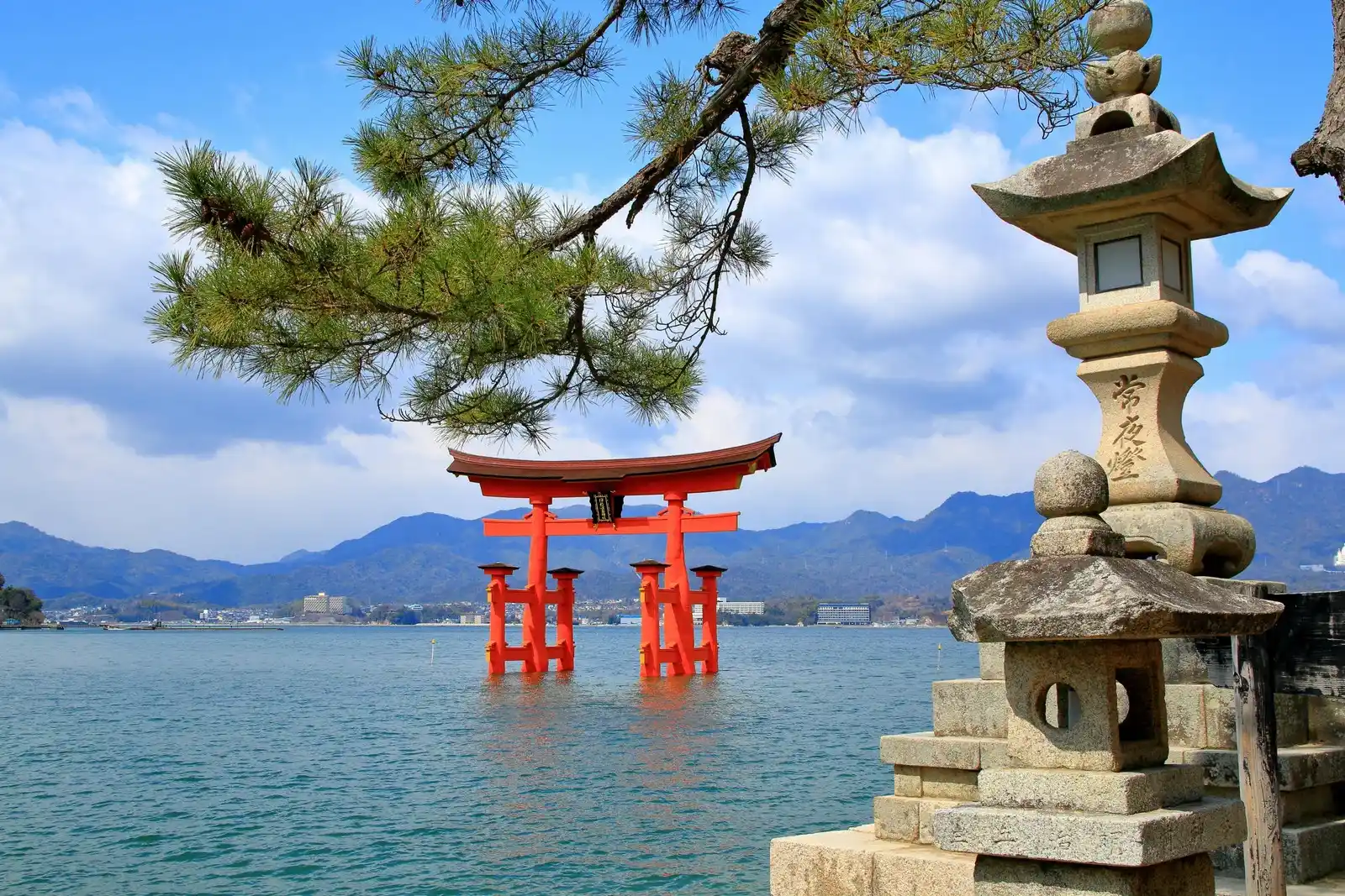 Japon-Ile de Miyajima-Torii