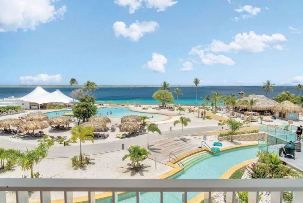 bonaire-piscine-extérieure