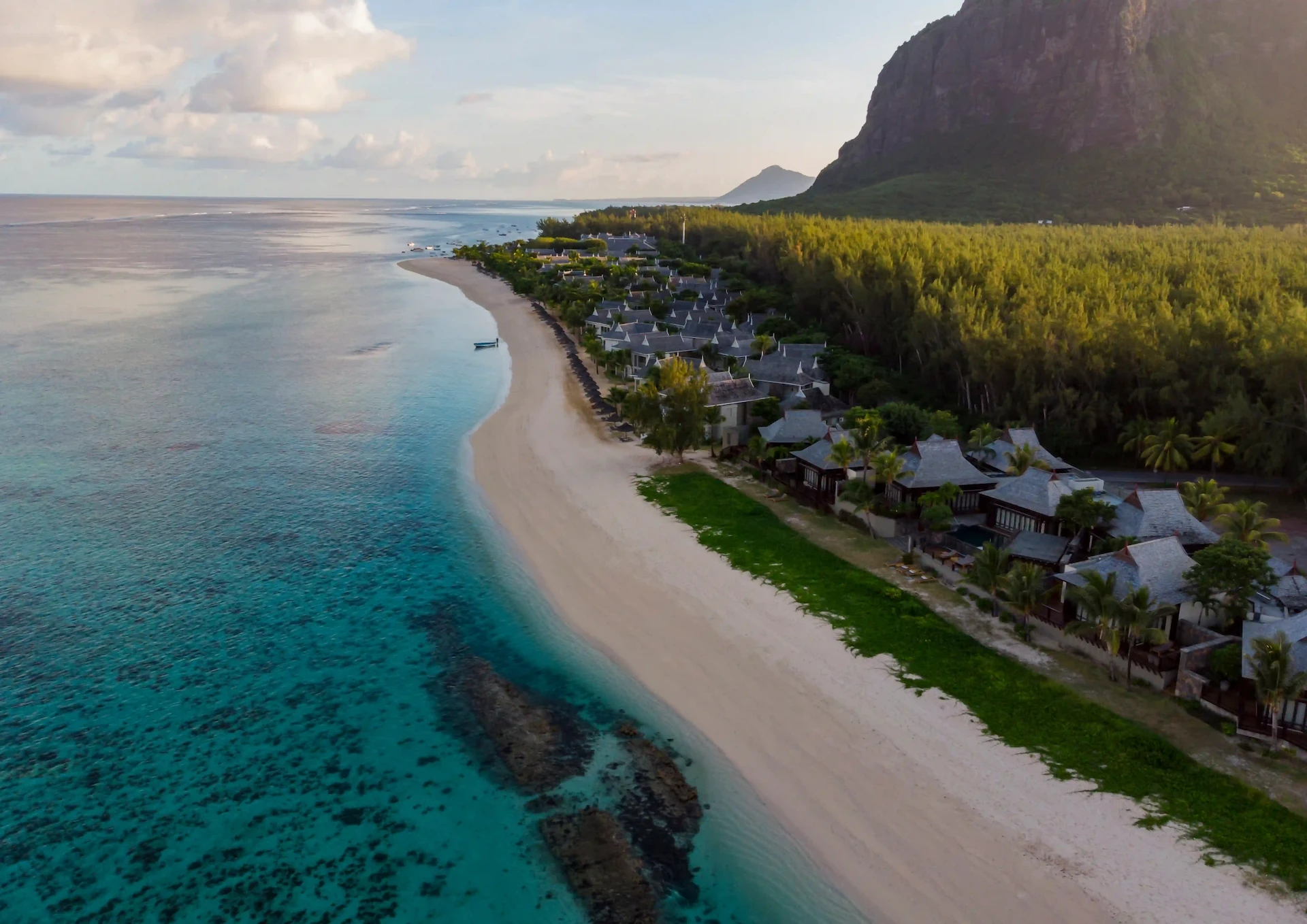 hotel-maurice-plage-paradisiaque2