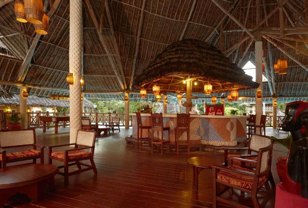hotel-neptune-palm-beach