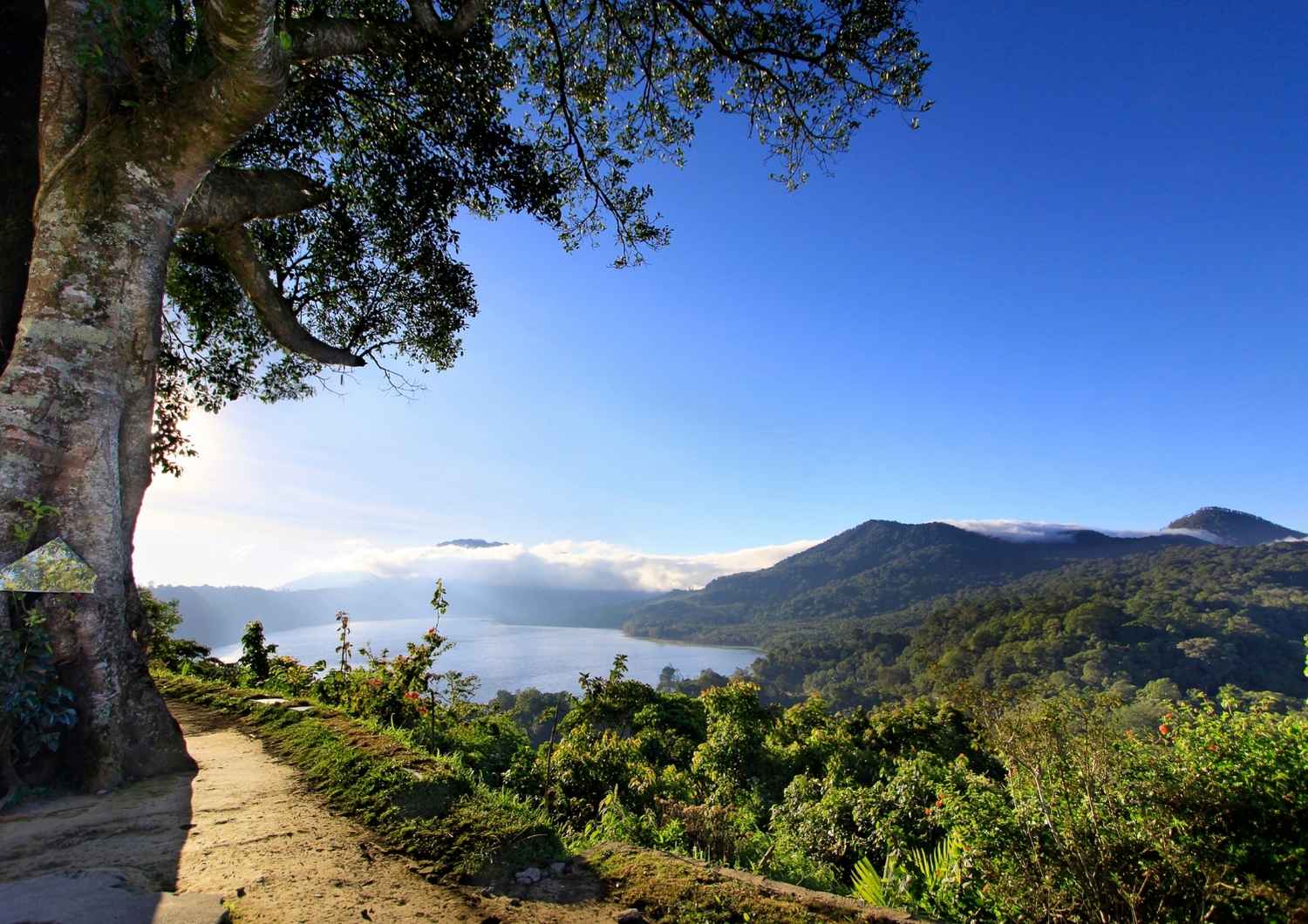 munduk-bali